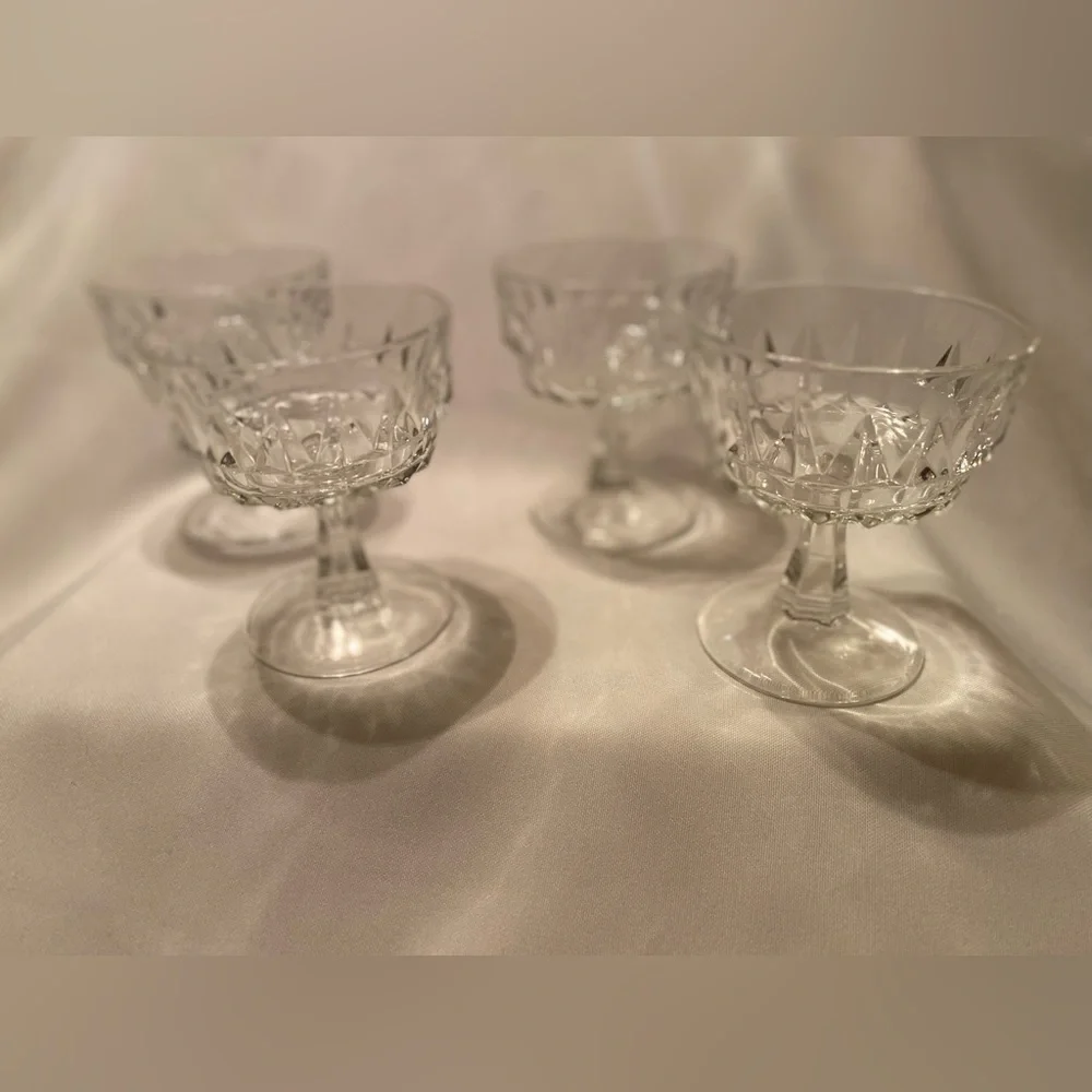 Arcoroc Prestige de France Artic Champagne Sherbet Crystal Glasses
